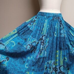 SUDHA Cotton Full Skirt Elastic Waist in Blue Size M
